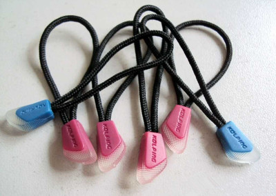 浙江永嘉縣橋頭鎮(zhèn)紅豆服裝輔料經(jīng)營部供應優(yōu)質(zhì)圓松緊帶